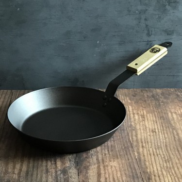 Prospector Pan with Lid iron