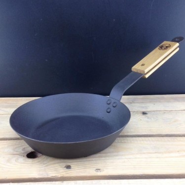 Prospector Pan with Lid iron