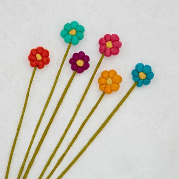 Pack of 6 Handmade Felt Flower Bouquet – Multicoloured 1